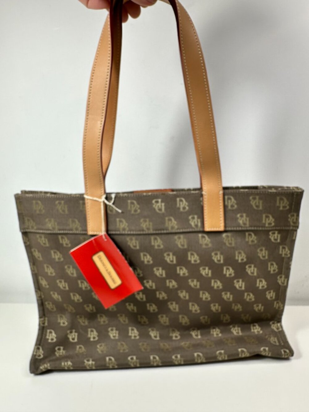 New Dooney & Bourke Vintage Tote Bag Monogram Canvas Leather Double Handle Purse - Picture 2 of 16